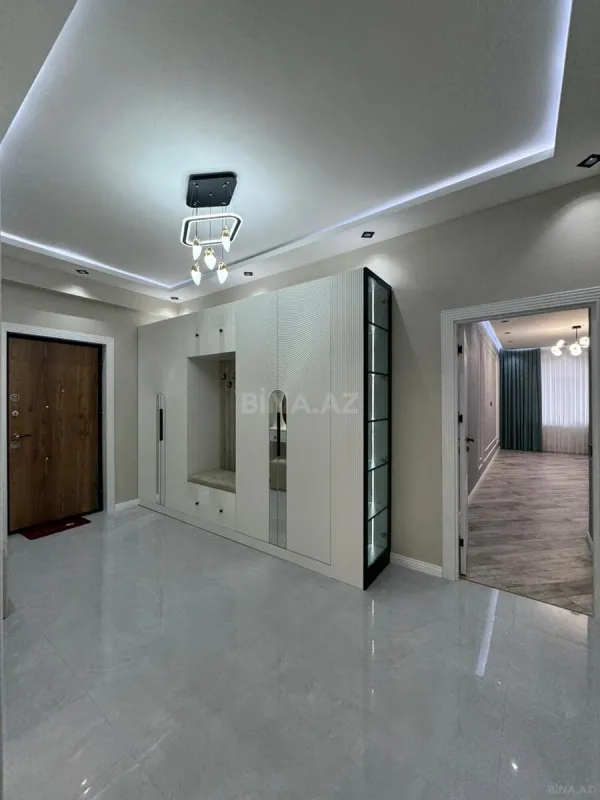 Satılır 3 otaqlı mənzil 88 m²