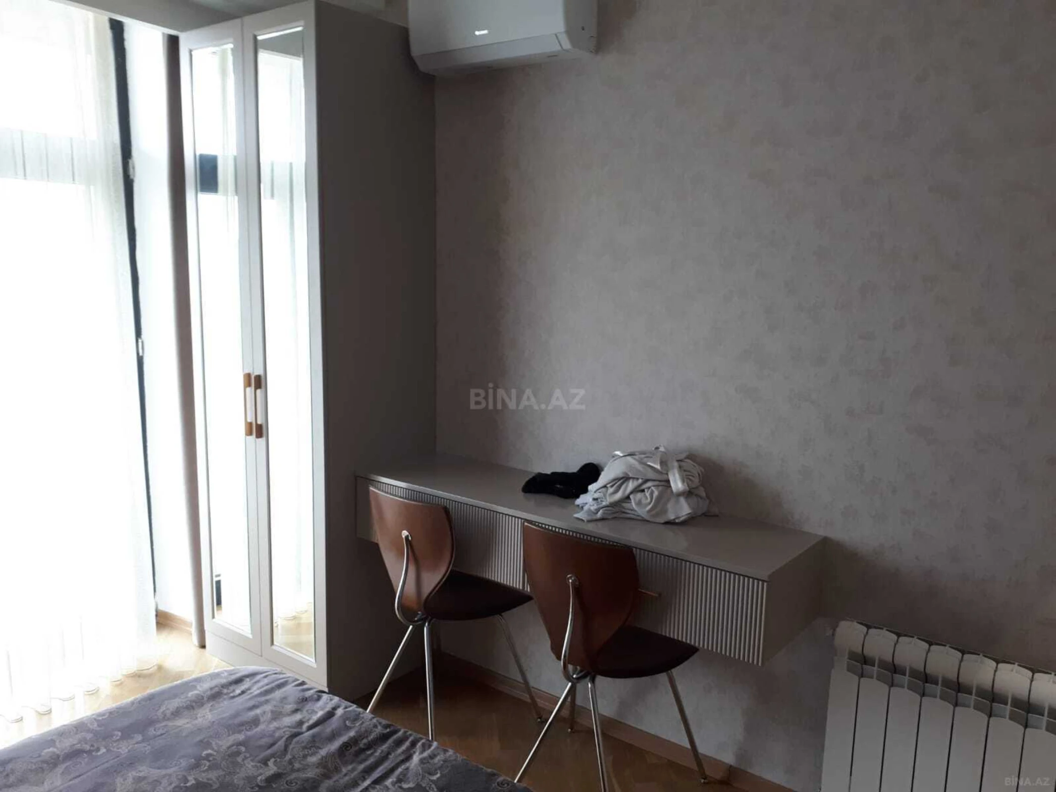 Kirayə verilir 2 otaqlı mənzil 60 m²