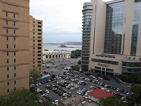 Kirayə verilir 2 otaqlı mənzil 60 m² — Bakı, Xətai m/s yanı 2 otaq 60.00 m²