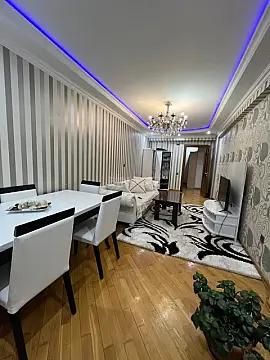 Satılır 3 otaqlı mənzil 111.7 m² — Bakı, İnşaatçılar 3 otaq 111.70 m²