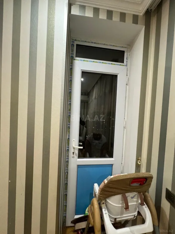 Satılır 3 otaqlı mənzil 111.7 m²