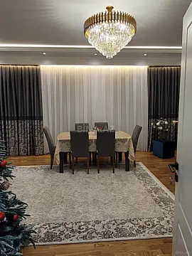 Kirayə verilir 2 otaqlı mənzil 75 m²