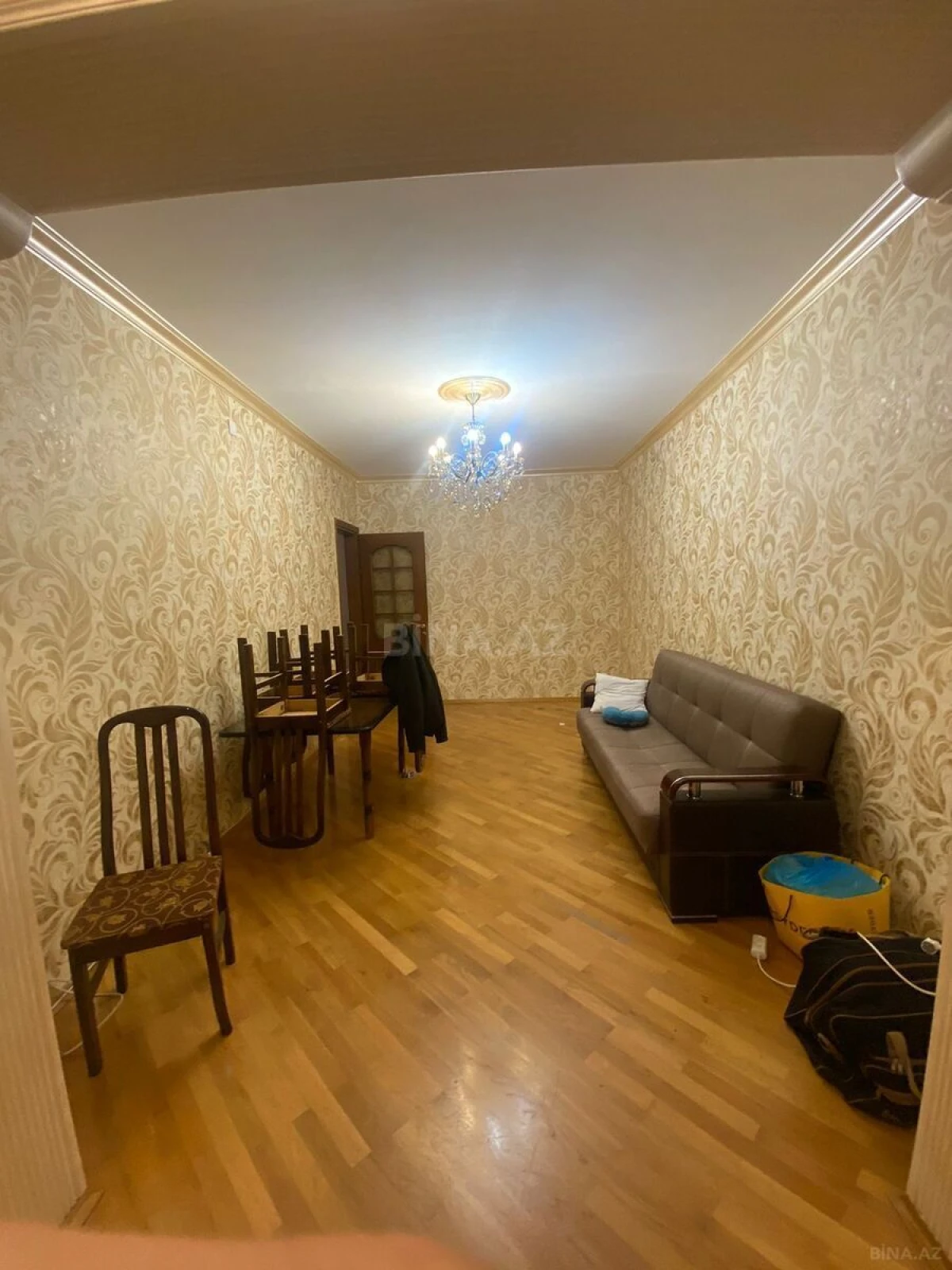 Satılır 3 otaqlı mənzil 91 m²