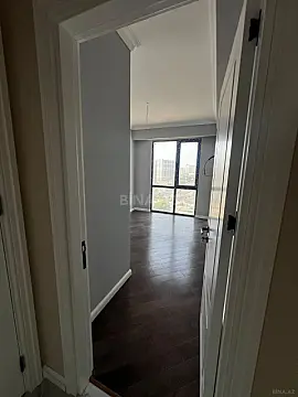 Satılır 4 otaqlı mənzil 125 m²