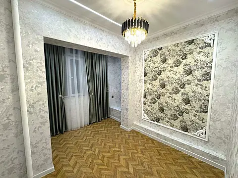 Satılır 3 otaqlı mənzil 72 m²