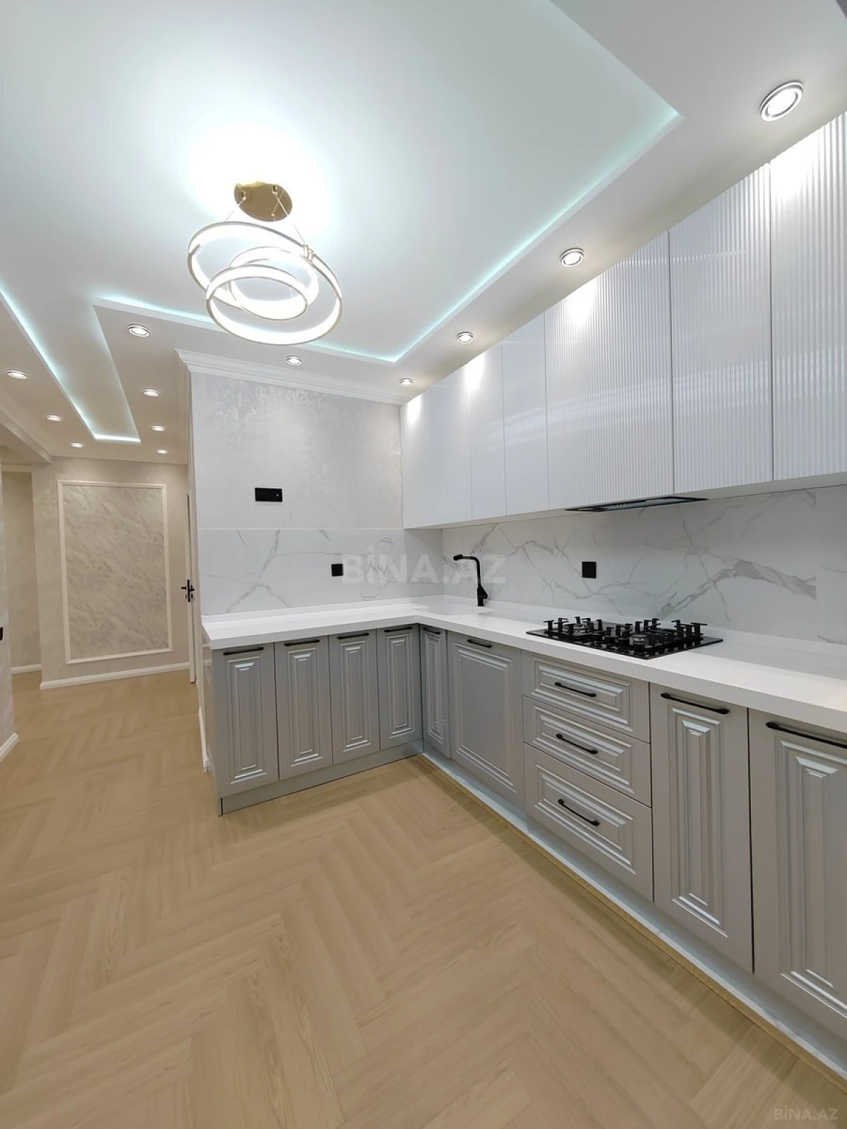 Satılır 3 otaqlı mənzil 75 m²