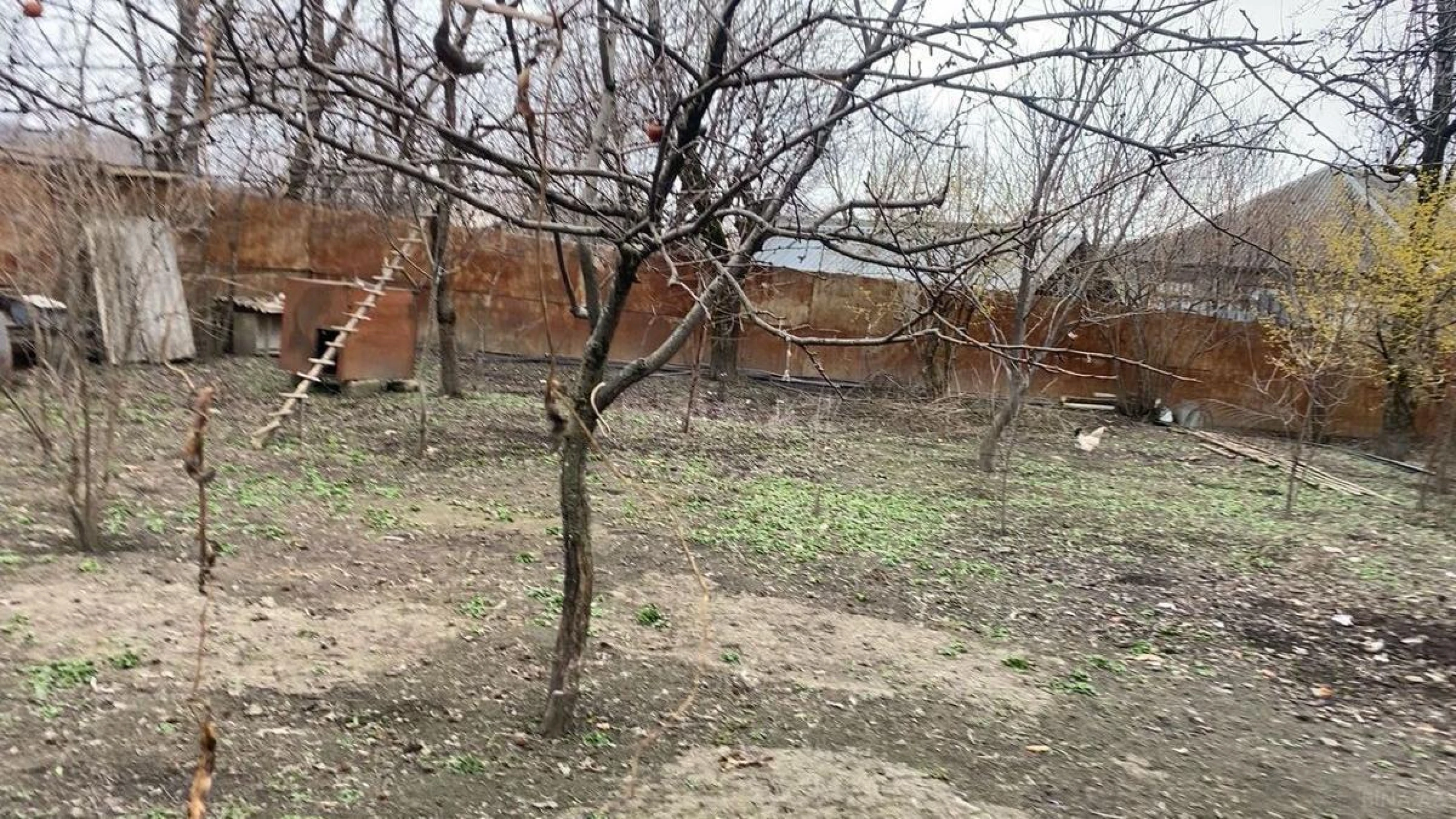 Satılır torpaq sahəsi 5 m²