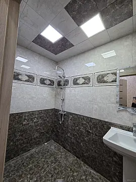 Kirayə verilir 2 otaqlı mənzil 55 m²