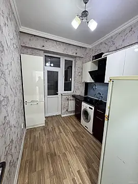 Satılır 2 otaqlı mənzil 64 m²
