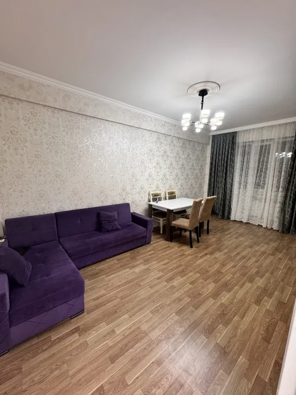 Satılır 2 otaqlı mənzil 64 m²