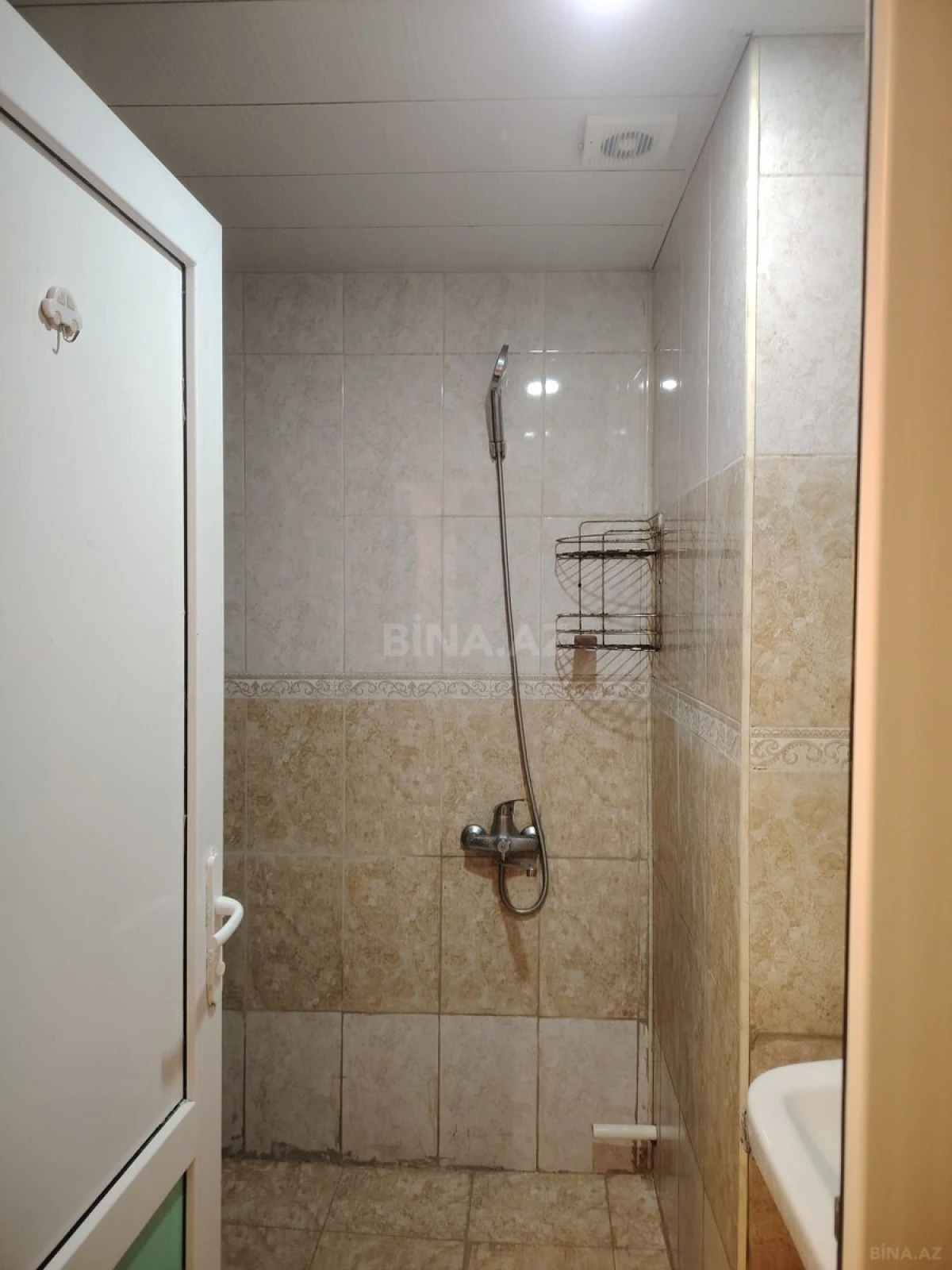 Kirayə verilir 2 otaqlı mənzil 55 m²