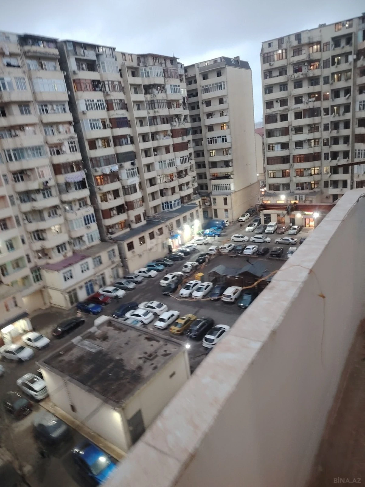 Kirayə verilir 2 otaqlı mənzil 55 m²