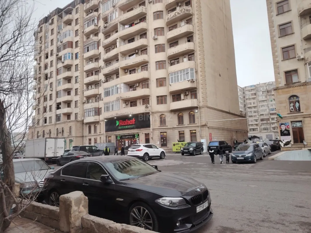 Kirayə verilir 2 otaqlı mənzil 55 m²