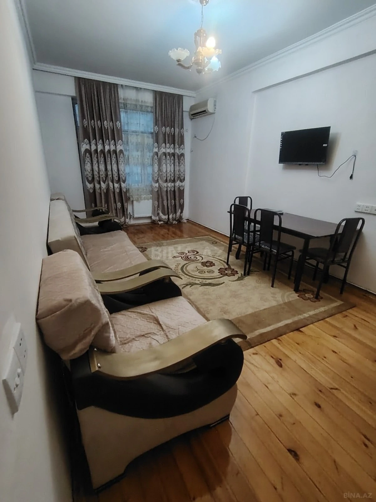 Kirayə verilir 2 otaqlı mənzil 55 m²