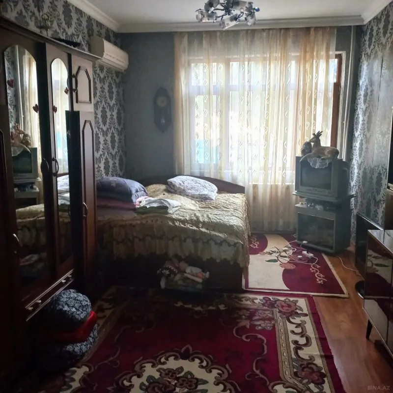 Satılır 2 otaqlı mənzil 55 m²