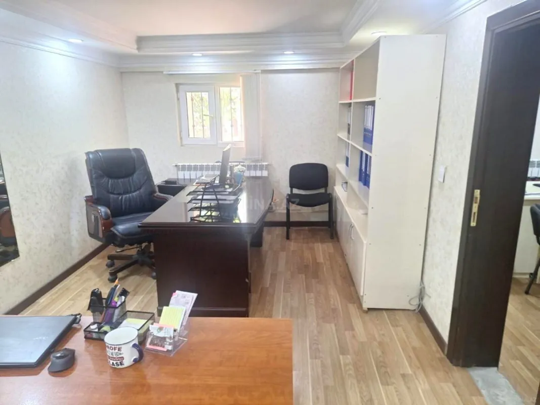 Satılır obyekt 88 m²