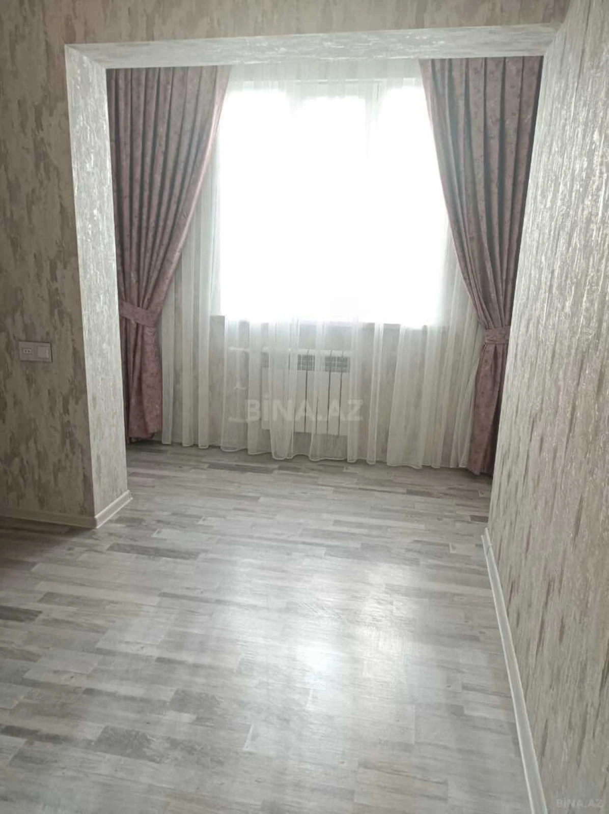 Satılır 2 otaqlı mənzil 45 m²