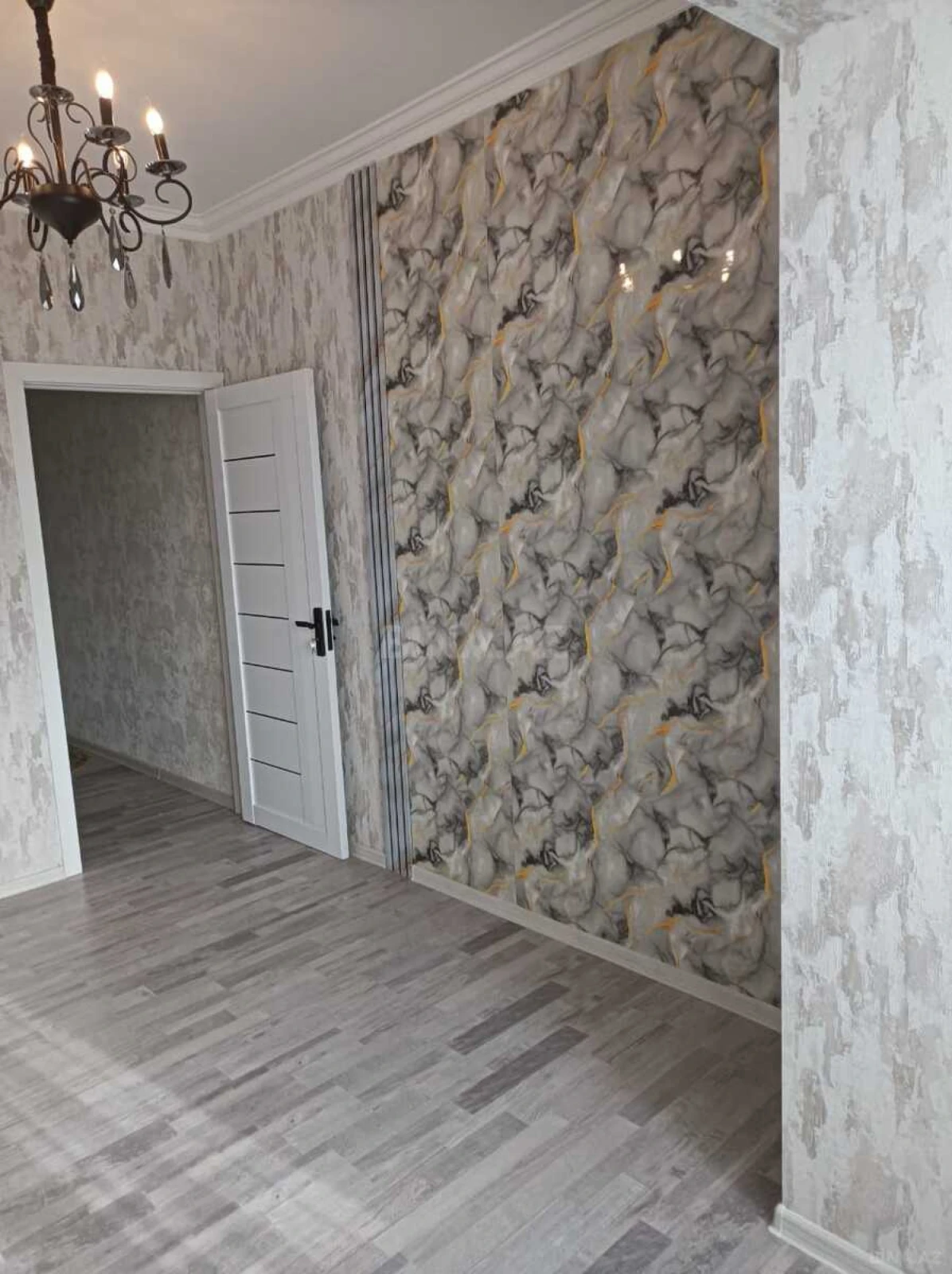 Satılır 2 otaqlı mənzil 45 m²