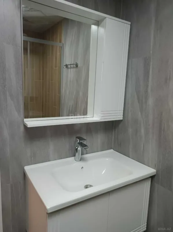 Satılır 2 otaqlı mənzil 45 m²