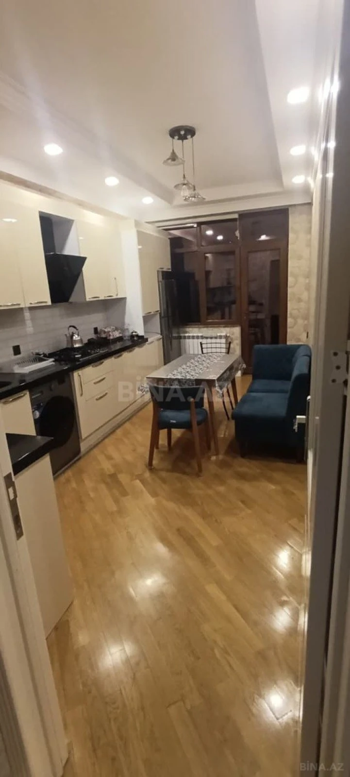 Kirayə verilir 4 otaqlı mənzil 110 m²