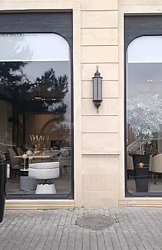 Satılır obyekt 365 m²