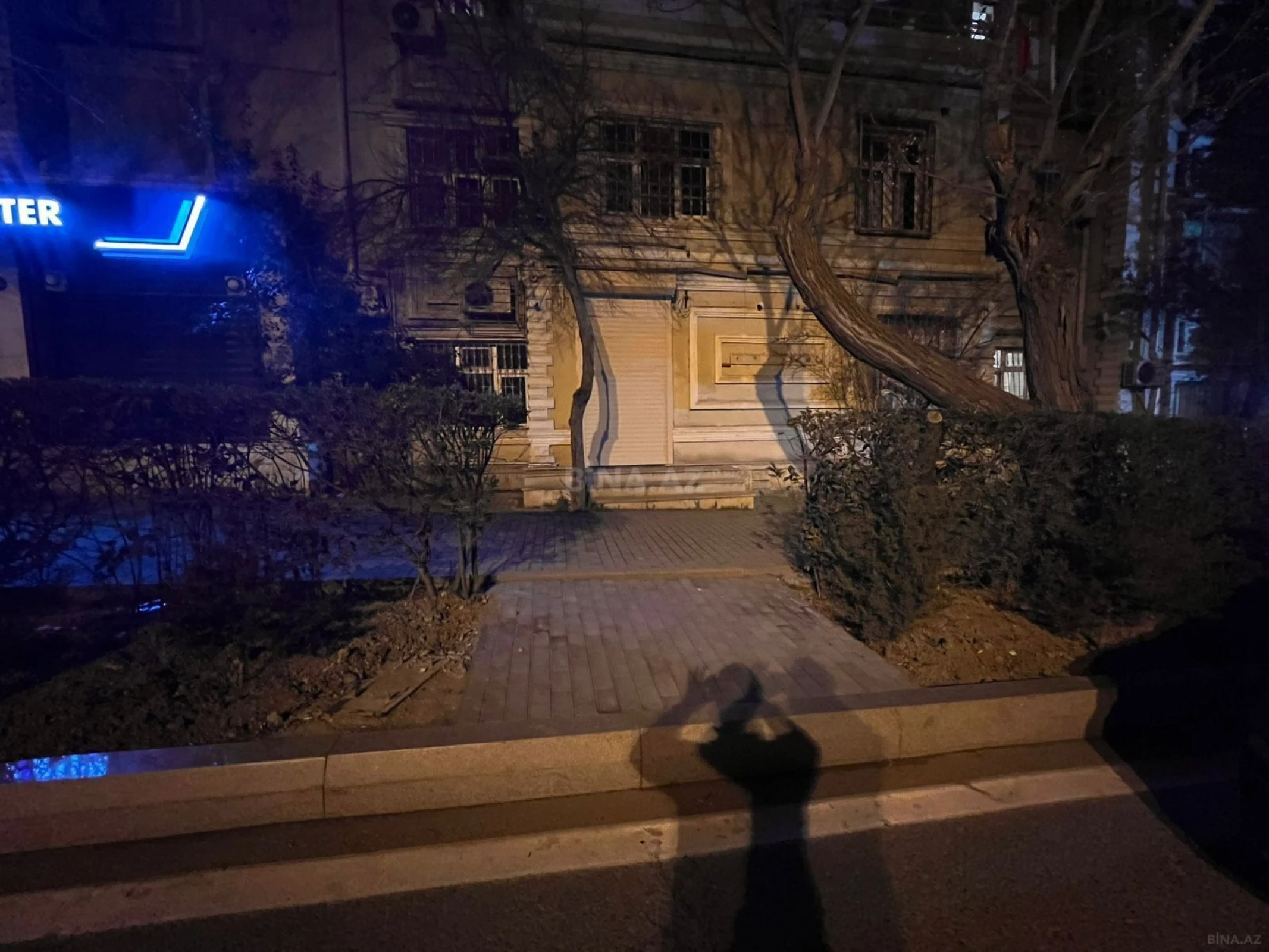 Kirayə verilir obyekt 180 m²