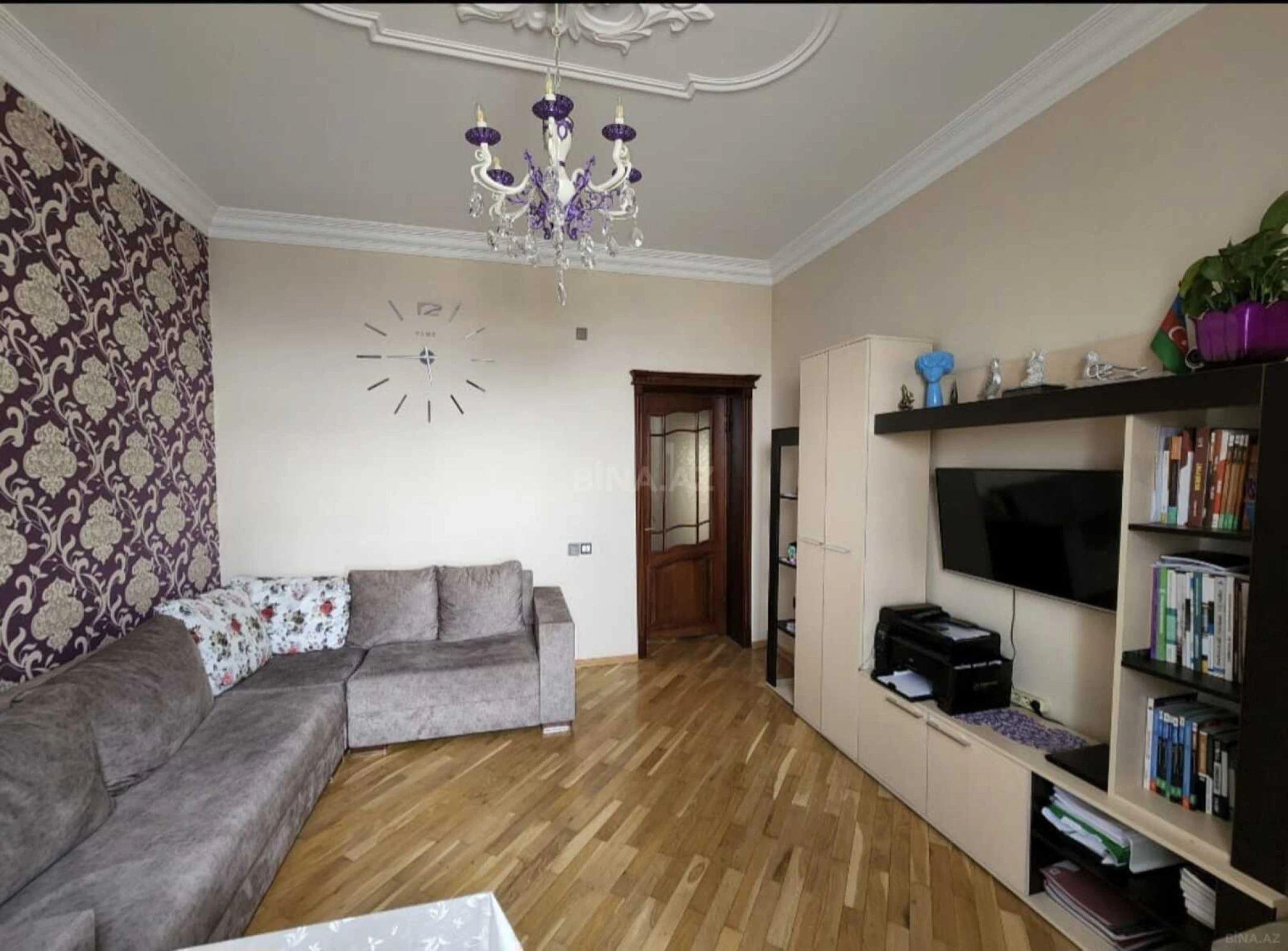 Satılır 5 otaqlı həyət evi 308 m²