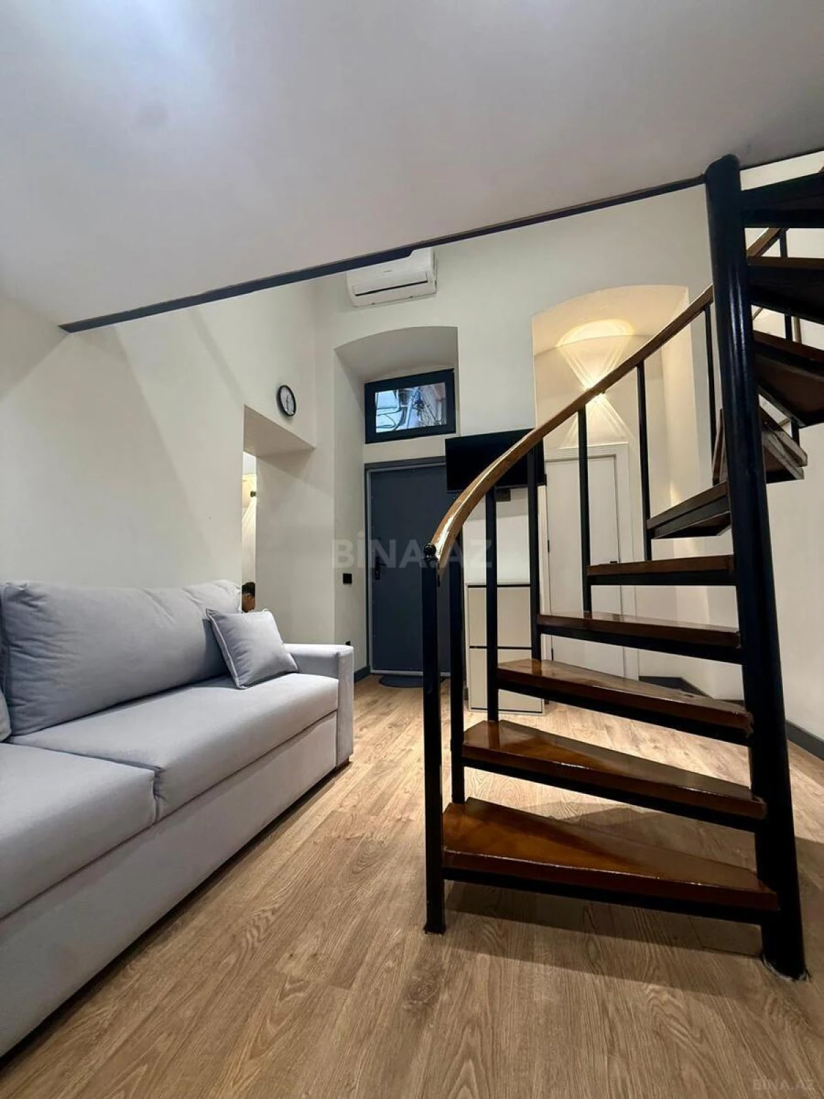 Satılır 1 otaqlı mənzil 33 m²