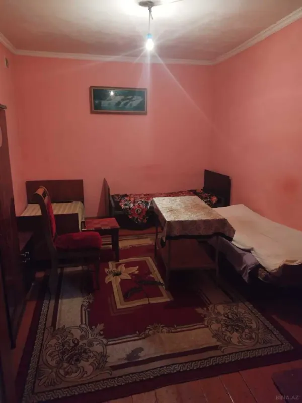 Kirayə verilir 1 otaqlı həyət evi 18 m²