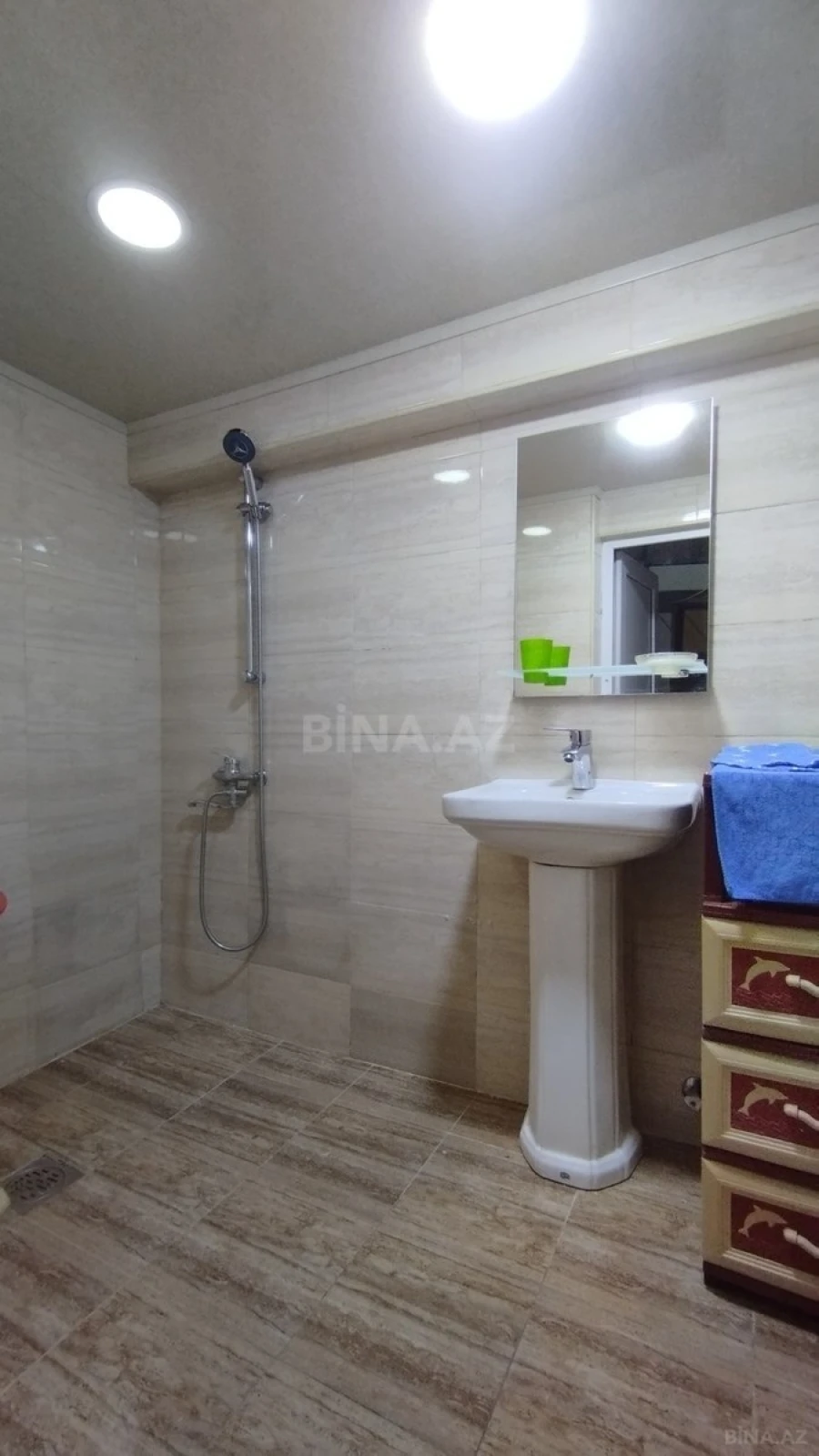 Kirayə verilir 3 otaqlı mənzil 80 m²