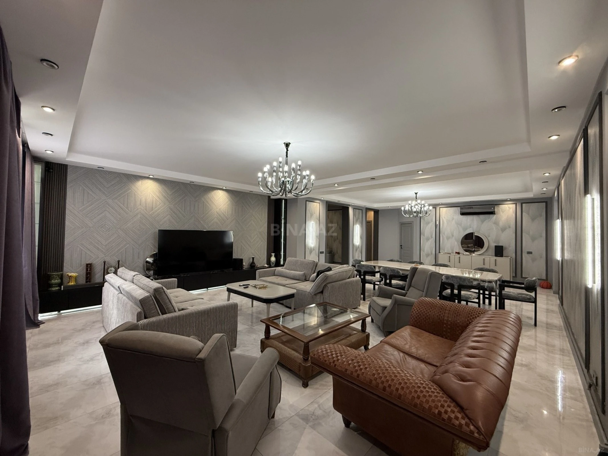 Satılır 5 otaqlı həyət evi 450 m²