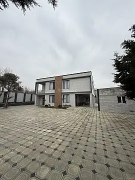 Satılır 5 otaqlı həyət evi 450 m² — Bakı, Novxanı 5 otaq 450.00 m²