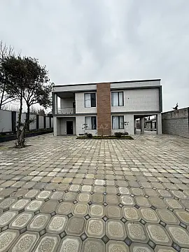Satılır 5 otaqlı həyət evi 450 m²
