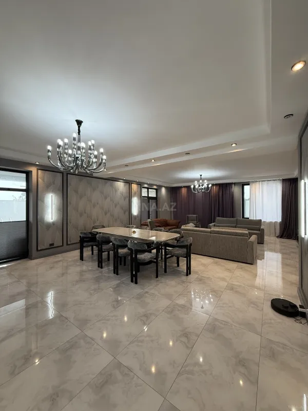 Satılır 5 otaqlı həyət evi 450 m²