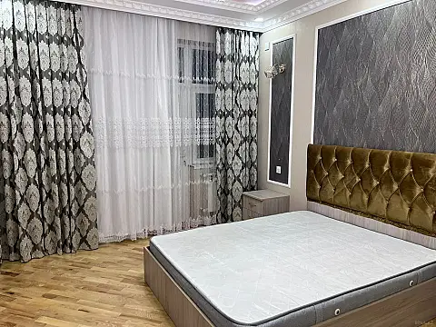 Kirayə verilir 3 otaqlı mənzil 110 m²