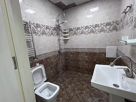 Kirayə verilir 3 otaqlı mənzil 110 m²