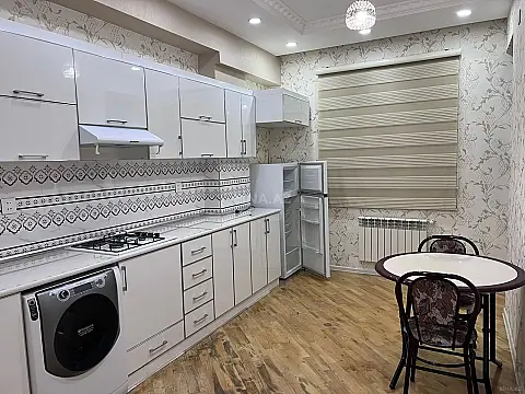 Kirayə verilir 3 otaqlı mənzil 110 m² — Bakı, Bülbülə 3 otaq 110.00 m²