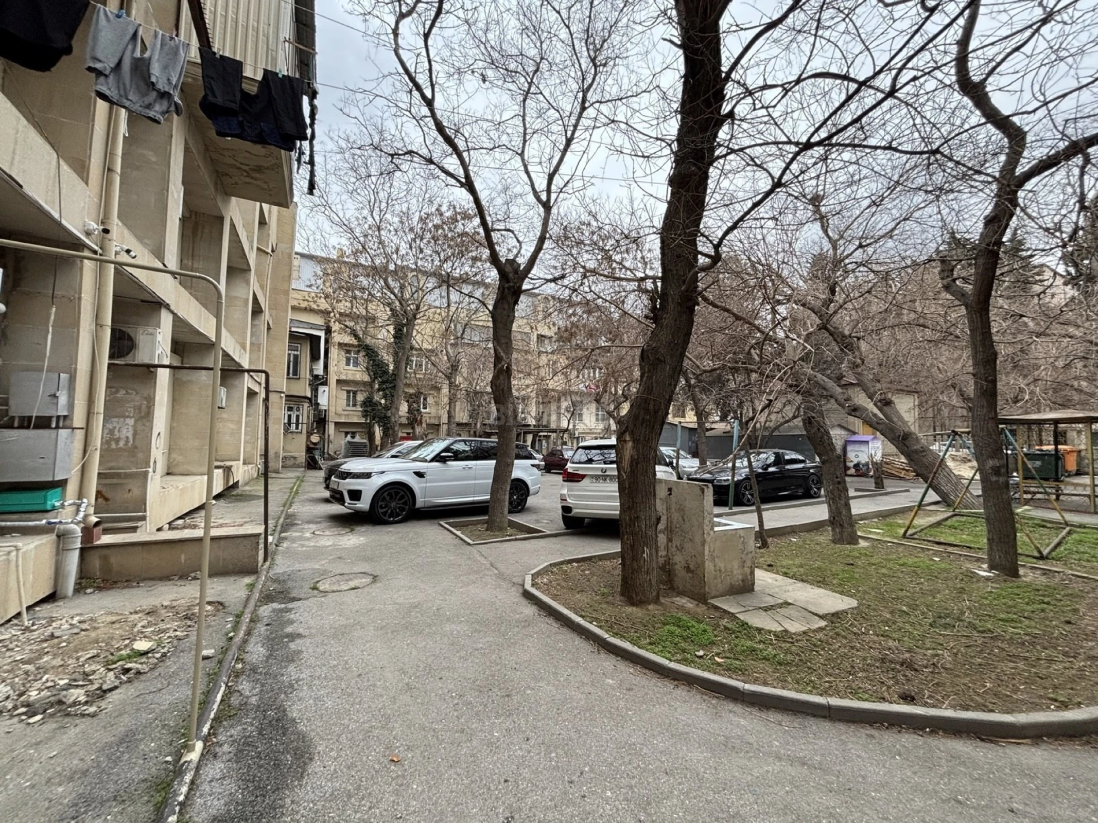 Kirayə verilir obyekt 110 m²