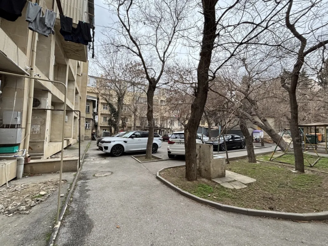 Kirayə verilir obyekt 110 m²