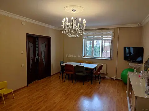 Satılır 3 otaqlı mənzil 103 m²