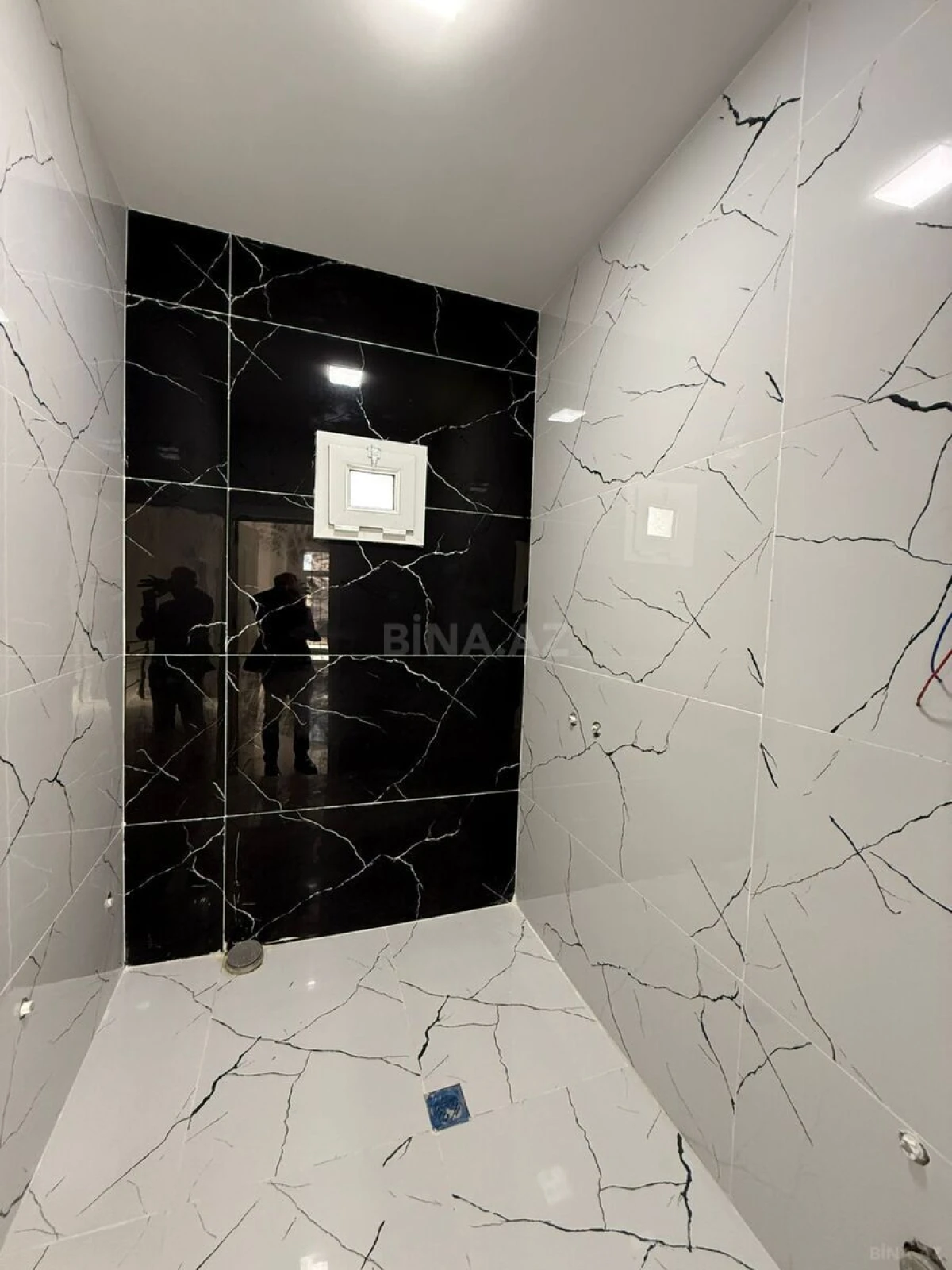 Satılır 4 otaqlı həyət evi 180 m²