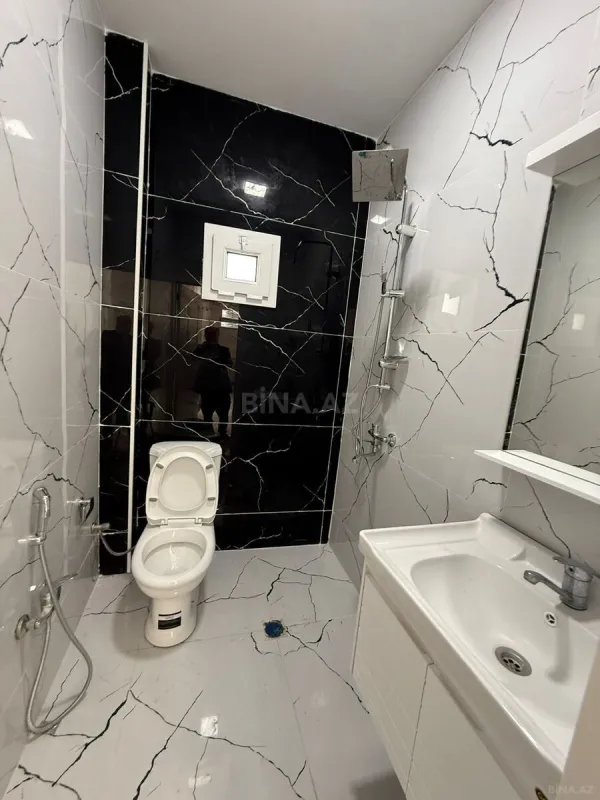 Satılır 4 otaqlı həyət evi 180 m²