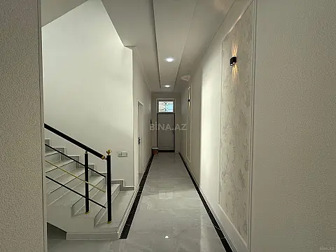 Satılır 4 otaqlı həyət evi 180 m²