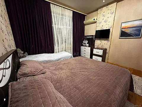 Satılır 2 otaqlı mənzil 78 m²