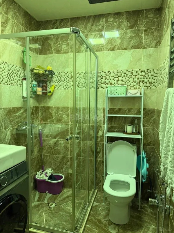 Satılır 2 otaqlı mənzil 63 m²