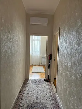 Satılır 2 otaqlı mənzil 63 m²