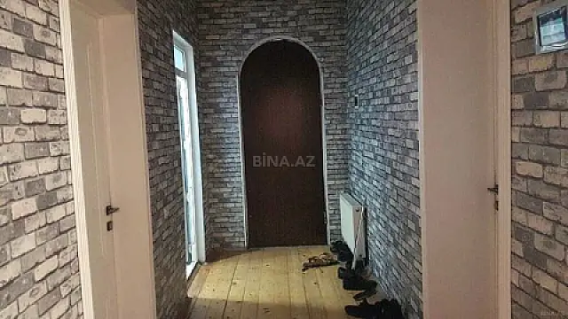 Satılır 4 otaqlı həyət evi 135 m²
