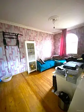 Satılır 4 otaqlı həyət evi 135 m²