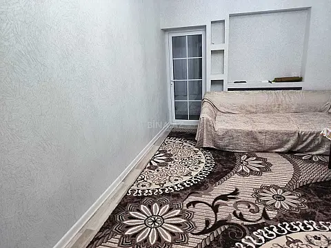 Kirayə verilir 2 otaqlı mənzil 170 m²
