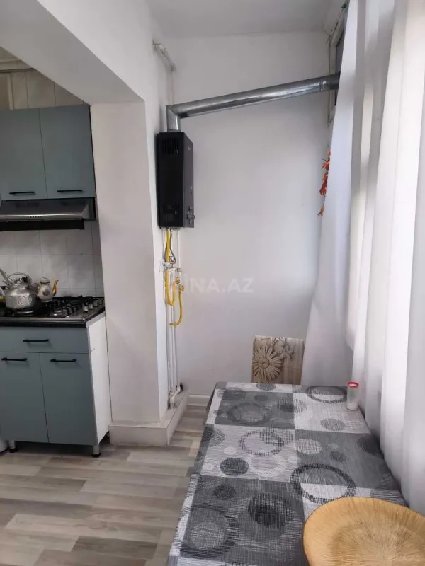 Kirayə verilir 2 otaqlı mənzil 170 m²